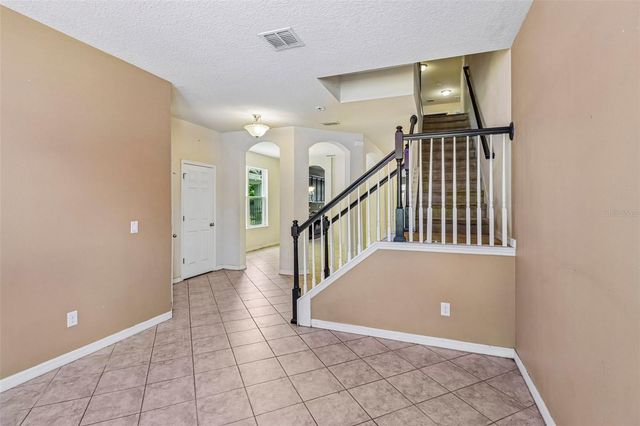 5231 VILLA ROSA AVENUE, St Cloud, FL 34771
