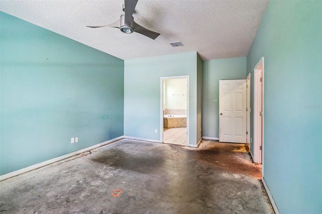 5231 VILLA ROSA AVENUE, St Cloud, FL 34771