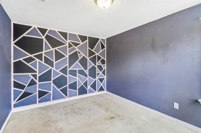 5231 VILLA ROSA AVENUE, St Cloud, FL 34771