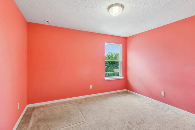 5231 VILLA ROSA AVENUE, St Cloud, FL 34771