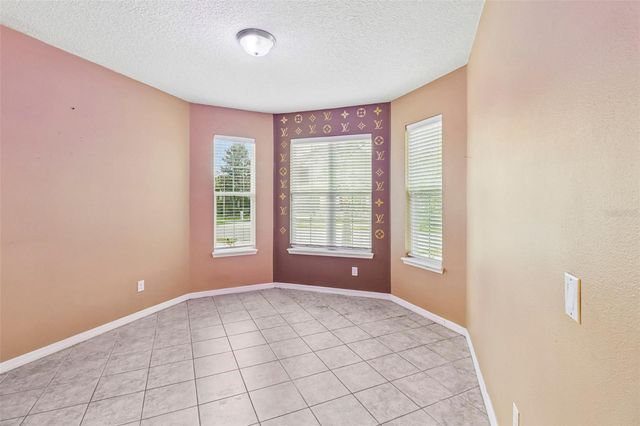 5231 VILLA ROSA AVENUE, St Cloud, FL 34771