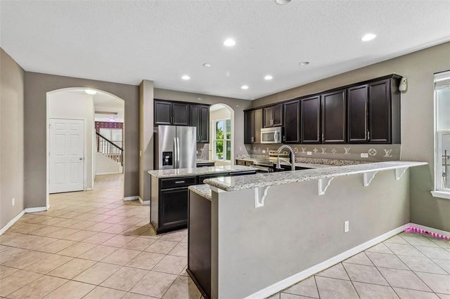5231 VILLA ROSA AVENUE, St Cloud, FL 34771