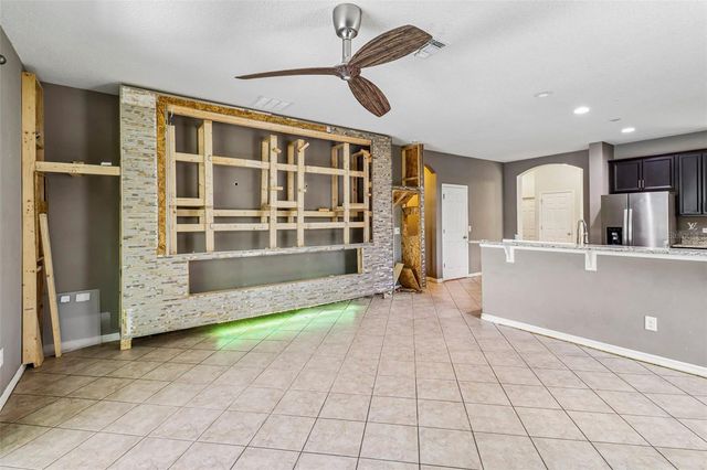 5231 VILLA ROSA AVENUE, St Cloud, FL 34771