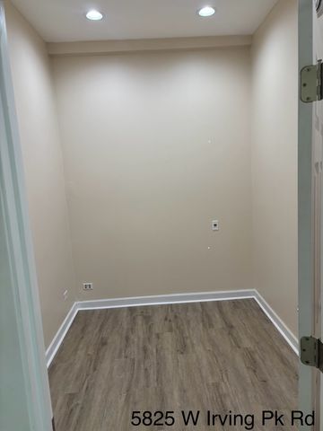 5829 W Irving Park Road, Chicago, IL 60634