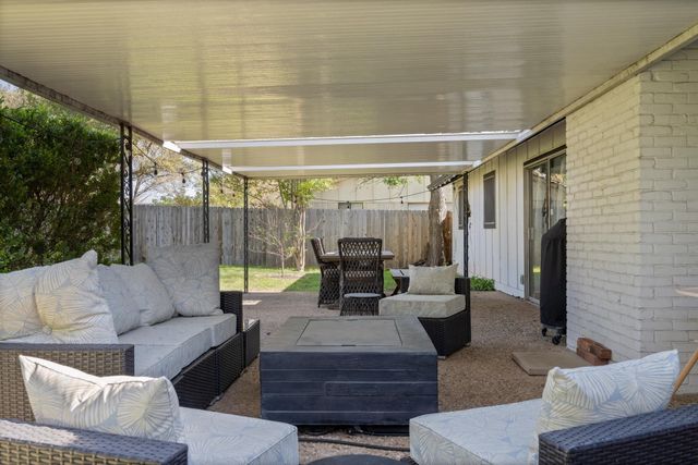 11506 Pyreneese DR, Austin, TX 78759