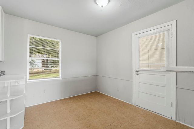 5530 Shamrock Street, Houston, TX 77017
