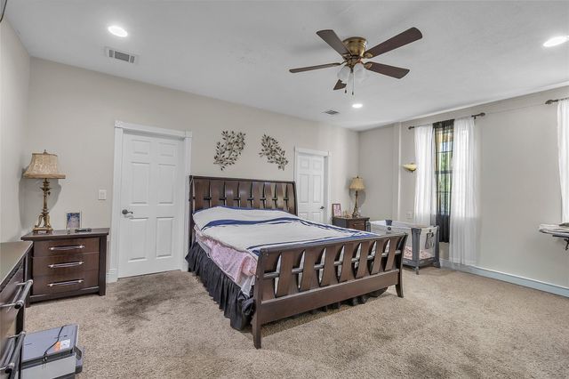 16010 Long Neck Drive, Magnolia, TX 77355