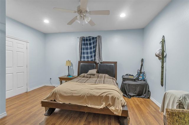 16010 Long Neck Drive, Magnolia, TX 77355