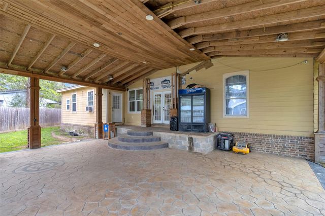 16010 Long Neck Drive, Magnolia, TX 77355