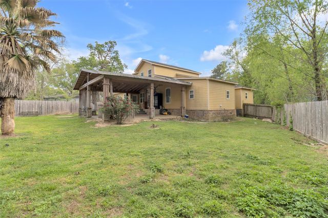 16010 Long Neck Drive, Magnolia, TX 77355