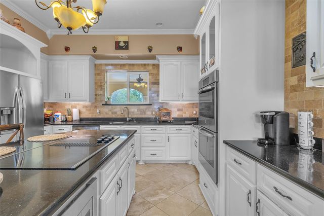 16010 Long Neck Drive, Magnolia, TX 77355