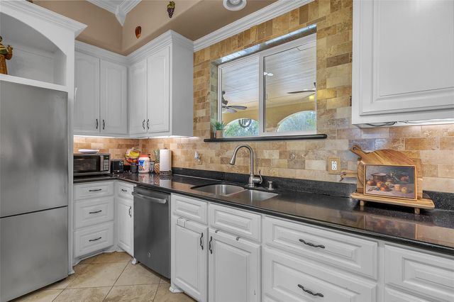 16010 Long Neck Drive, Magnolia, TX 77355