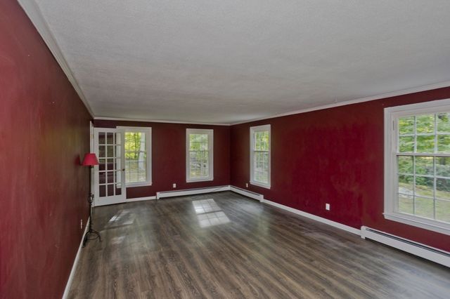 323 Bennett Rd., Hampden, MA 01036