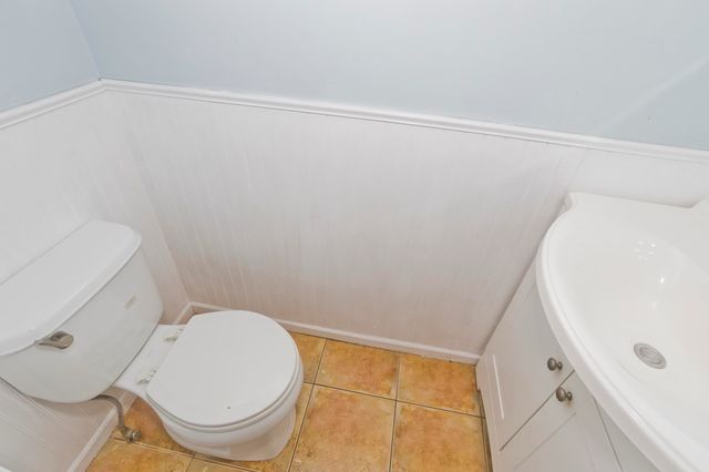 323 Bennett Rd., Hampden, MA 01036