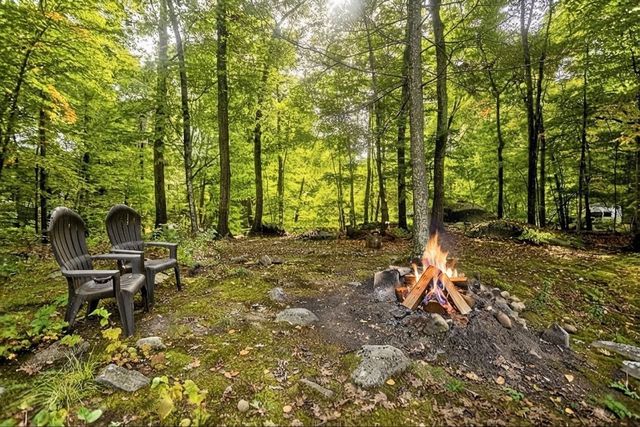 323 Bennett Rd., Hampden, MA 01036