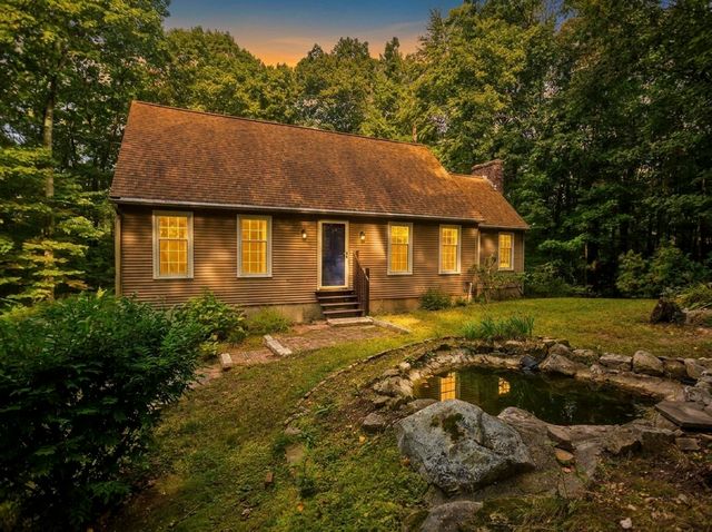 323 Bennett Rd., Hampden, MA 01036