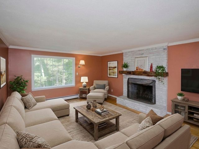 323 Bennett Rd., Hampden, MA 01036