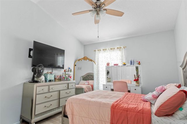 31346 GLENDALOUGH WAY, Wesley Chapel, FL 33545