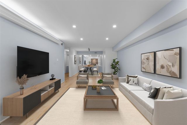 359 N Post Oak Lane 221, Houston, TX 77024