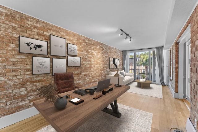 359 N Post Oak Lane 221, Houston, TX 77024