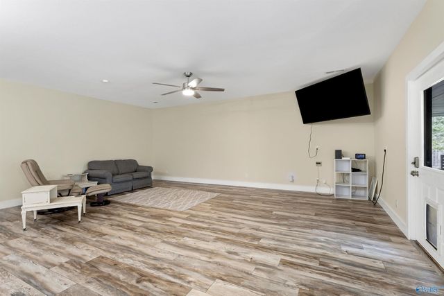 362 East Byrd Road, Hartselle, AL 35640
