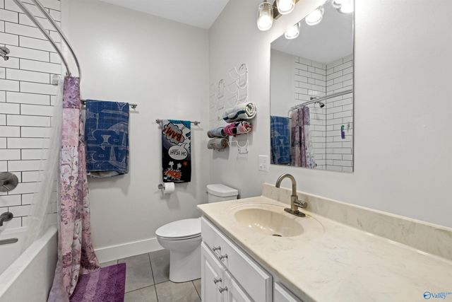362 East Byrd Road, Hartselle, AL 35640