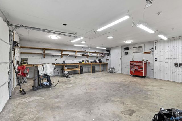 362 East Byrd Road, Hartselle, AL 35640