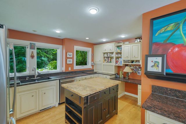 5635 N Leland Woods Drive, Leland, MI 49654