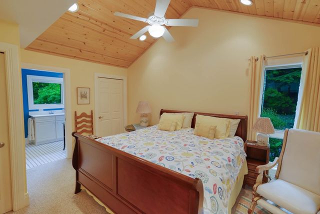 5635 N Leland Woods Drive, Leland, MI 49654