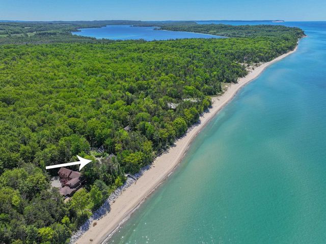 5635 N Leland Woods Drive, Leland, MI 49654