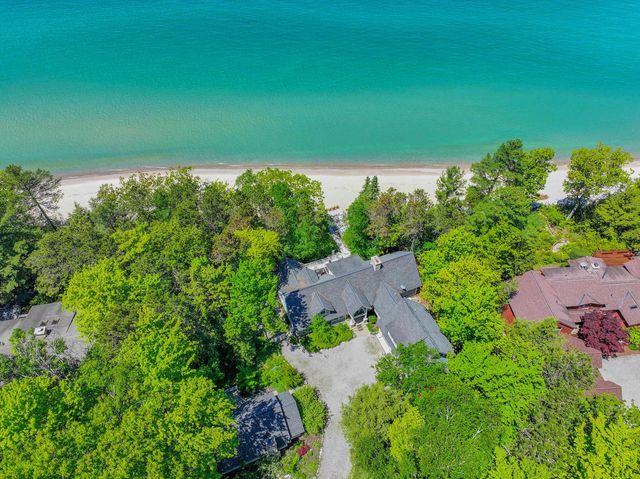 5635 N Leland Woods Drive, Leland, MI 49654