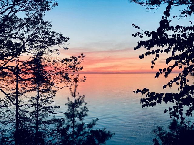 5635 N Leland Woods Drive, Leland, MI 49654