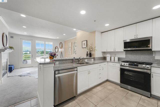 20488 Stevens Creek Blvd 2302, Cupertino, CA 95014