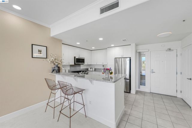 20488 Stevens Creek Blvd 2302, Cupertino, CA 95014
