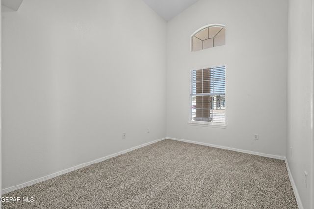 14720 Sand Gate Drive, Horizon City, TX 79928