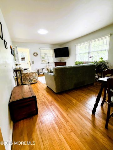 10 A Crocus Lane, Whiting, NJ 08759