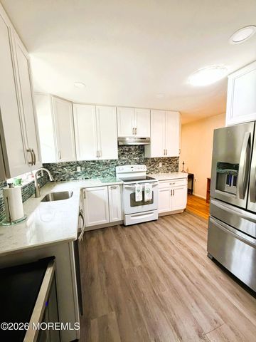 10 A Crocus Lane, Whiting, NJ 08759