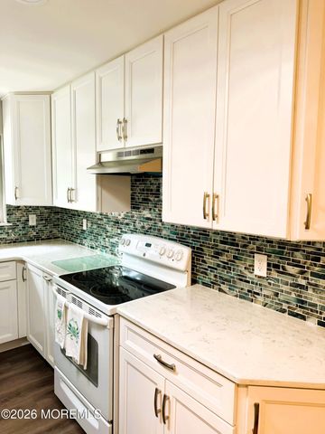 10 A Crocus Lane, Whiting, NJ 08759