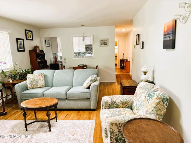 10 A Crocus Lane, Whiting, NJ 08759