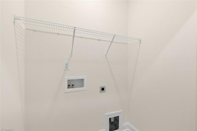 131 Briarwood Lane, Bermuda Run, NC 27006