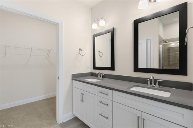 131 Briarwood Lane, Bermuda Run, NC 27006