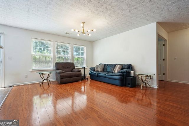 115 Village Trace, Woodstock, GA 30188