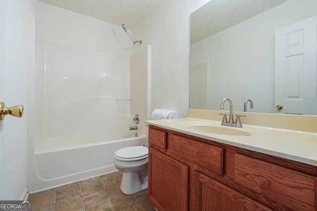 115 Village Trace, Woodstock, GA 30188