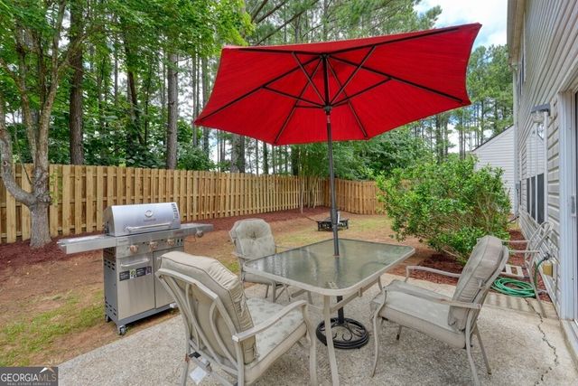 115 Village Trace, Woodstock, GA 30188