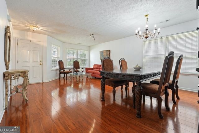 115 Village Trace, Woodstock, GA 30188