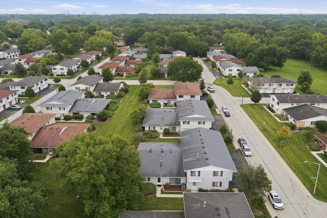 1344 Wakeby Lane 434, Schaumburg, IL 60193
