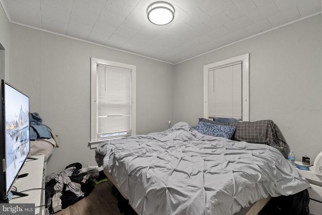 922 UNION AVE, Pennsauken, NJ 08110