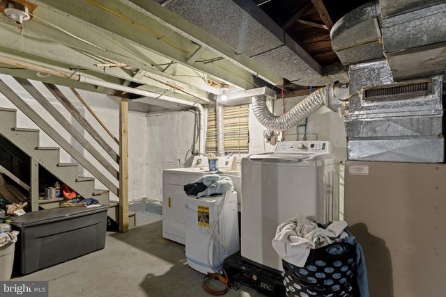 922 UNION AVE, Pennsauken, NJ 08110