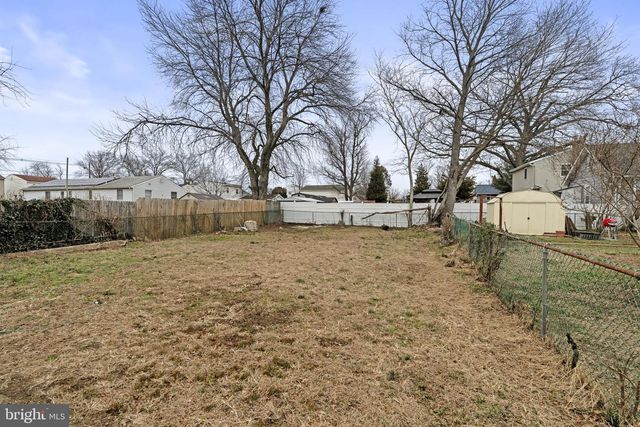 922 UNION AVE, Pennsauken, NJ 08110