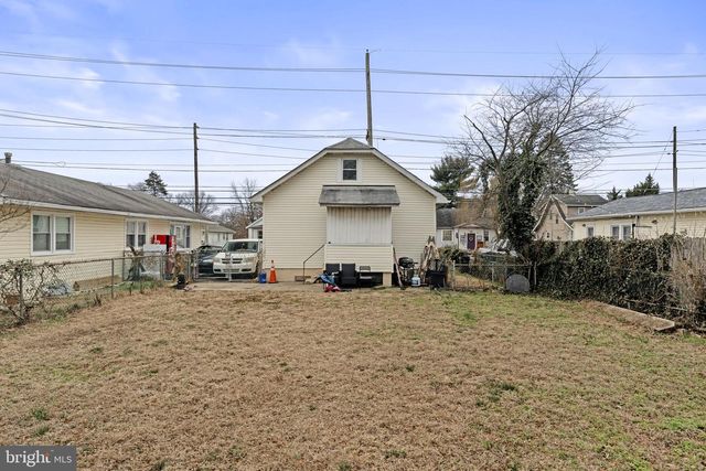 922 UNION AVE, Pennsauken, NJ 08110